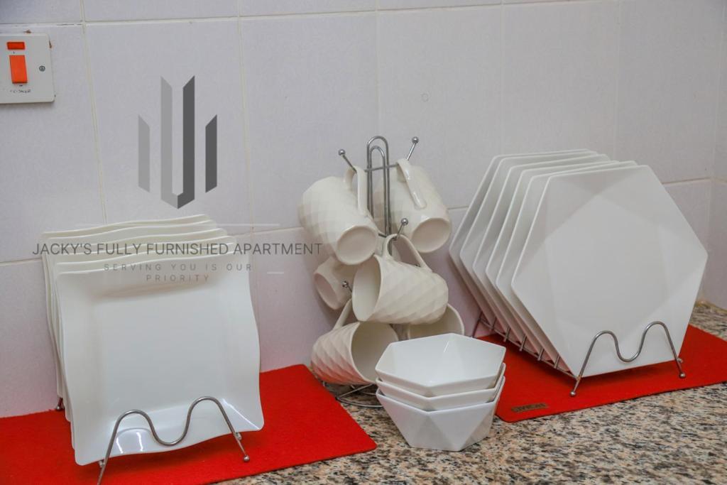 Jacky'S Milimani Suites Nakuru Exteriör bild